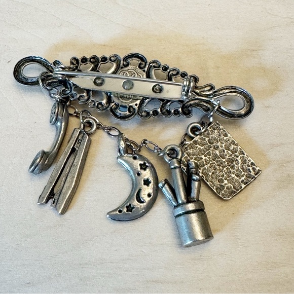 Vintage Faux Turquoise Silver Tone Office Charm Brooch Pin - Picture 3 of 8